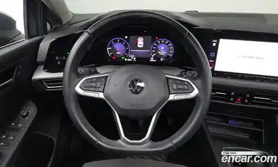 Volkswagen Golf 2022 2.0 Автомат в Москве № 215240, миниатюра 11