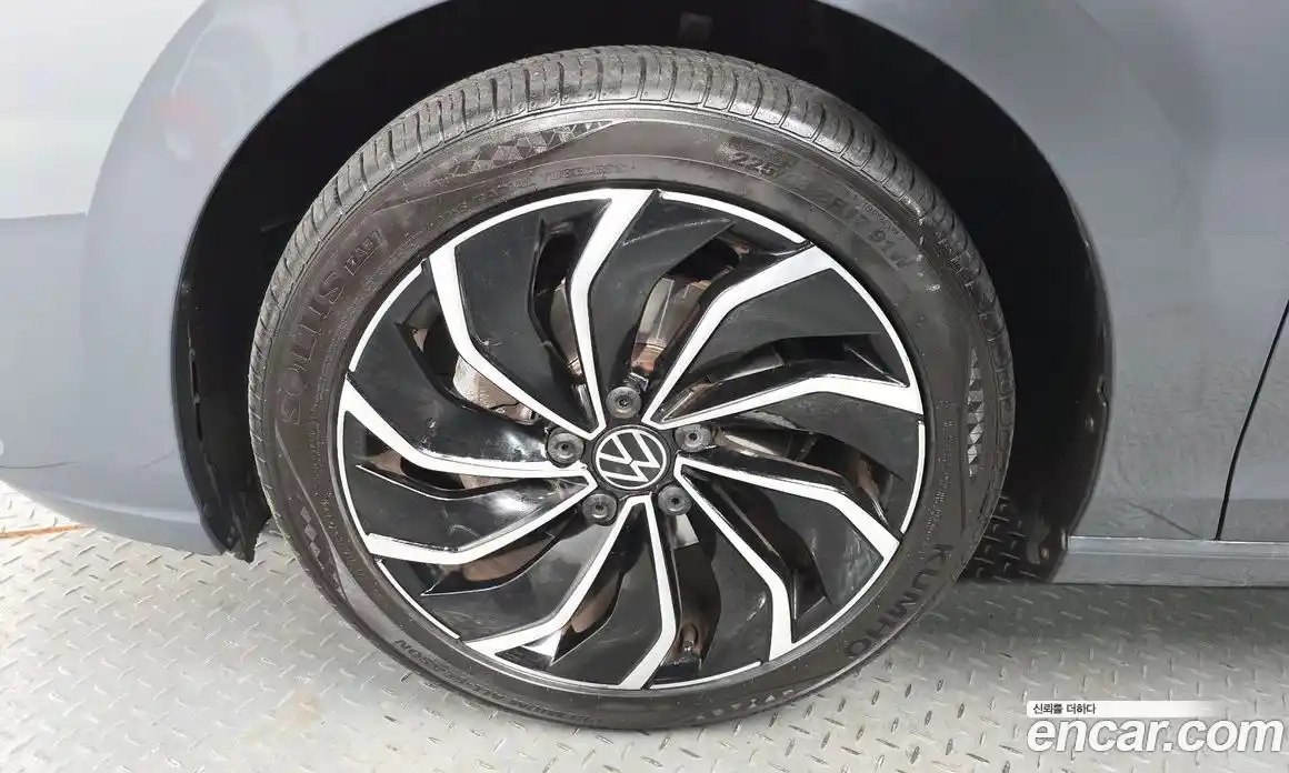 Volkswagen Golf 2022 2.0 Автомат в Москве № 215240, фото 5