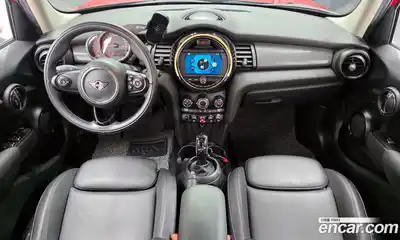 Mini Cooper 2020 1.5 Автомат в Москве № 216278, миниатюра 6