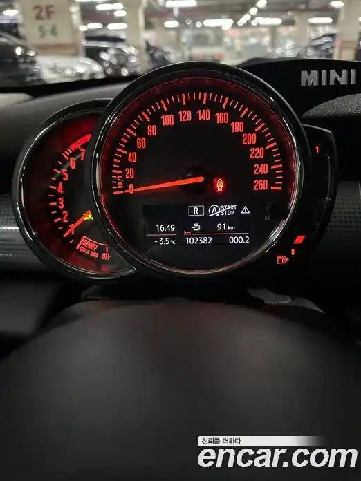 Mini Cooper 2020 1.5 Автомат в Москве № 216278, фото 8