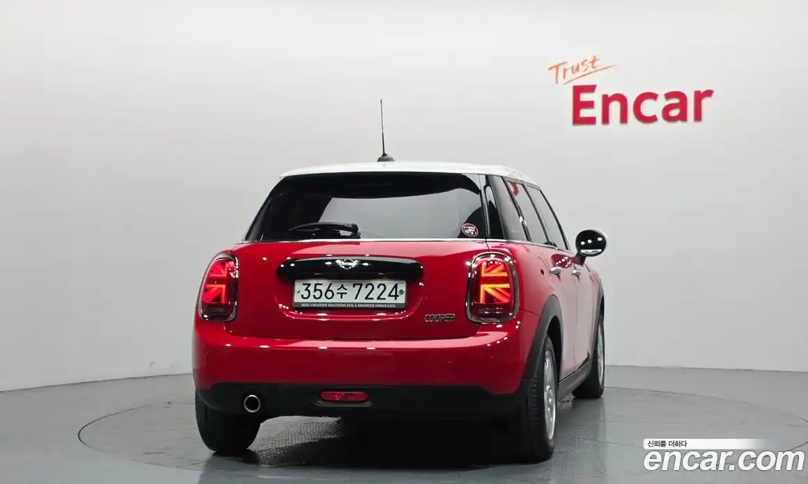 Mini Cooper 2020 1.5 Автомат в Москве № 216278, фото 10