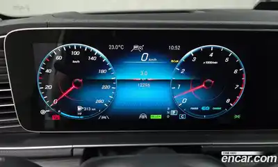 Mercedes-Benz GLE-Class 2023 3.0 Автомат в Москве № 216897, миниатюра 12