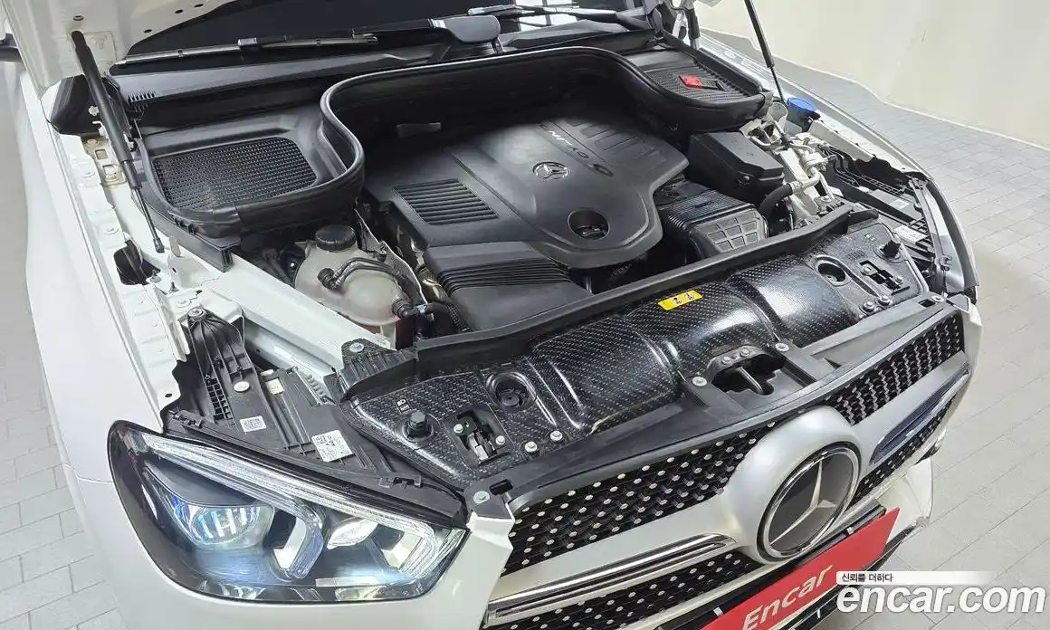 Mercedes-Benz GLE-Class 2023 3.0 Автомат в Москве № 216897, фото 15
