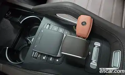 Mercedes-Benz GLE-Class 2023 3.0 Автомат в Москве № 216897, миниатюра 2