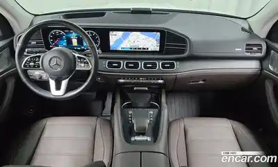 Mercedes-Benz GLE-Class 2023 3.0 Автомат в Москве № 216897, миниатюра 3