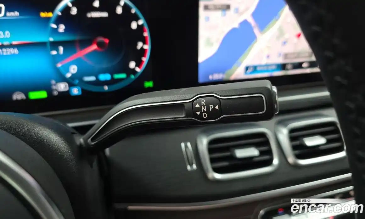 Mercedes-Benz GLE-Class 2023 3.0 Автомат в Москве № 216897, фото 5