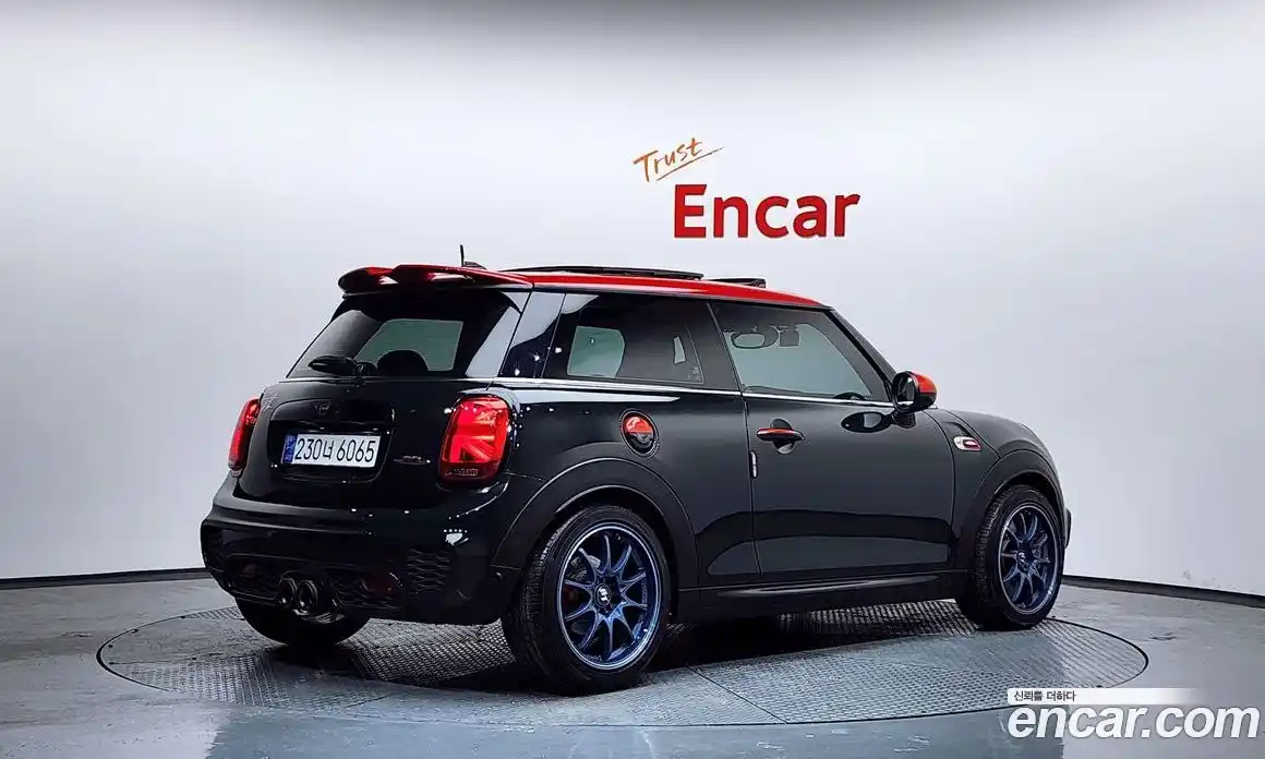 Mini Cooper 2016 2.0 Автомат в Москве № 224243, фото 19