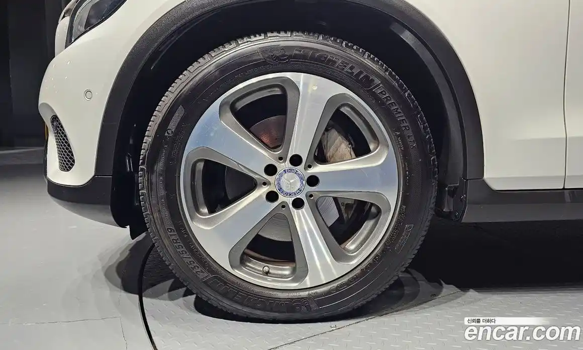 Mercedes-Benz GLC-Class 2017 2.1 Автомат в Москве № 224637, фото 14