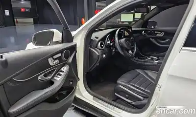 Mercedes-Benz GLC-Class 2017 2.1 Автомат в Москве № 224637, миниатюра 4