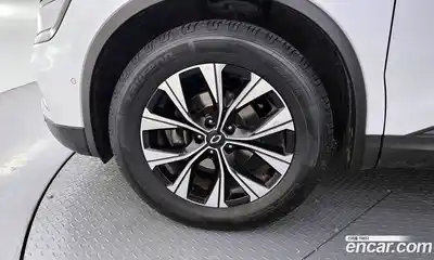 Renault QM6 2023 2.0 Автомат в Москве № 225976, миниатюра 7