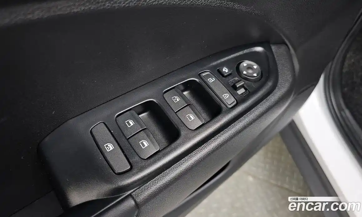 Hyundai Venue 2020 1.6 Автомат в Москве № 226153, фото 20