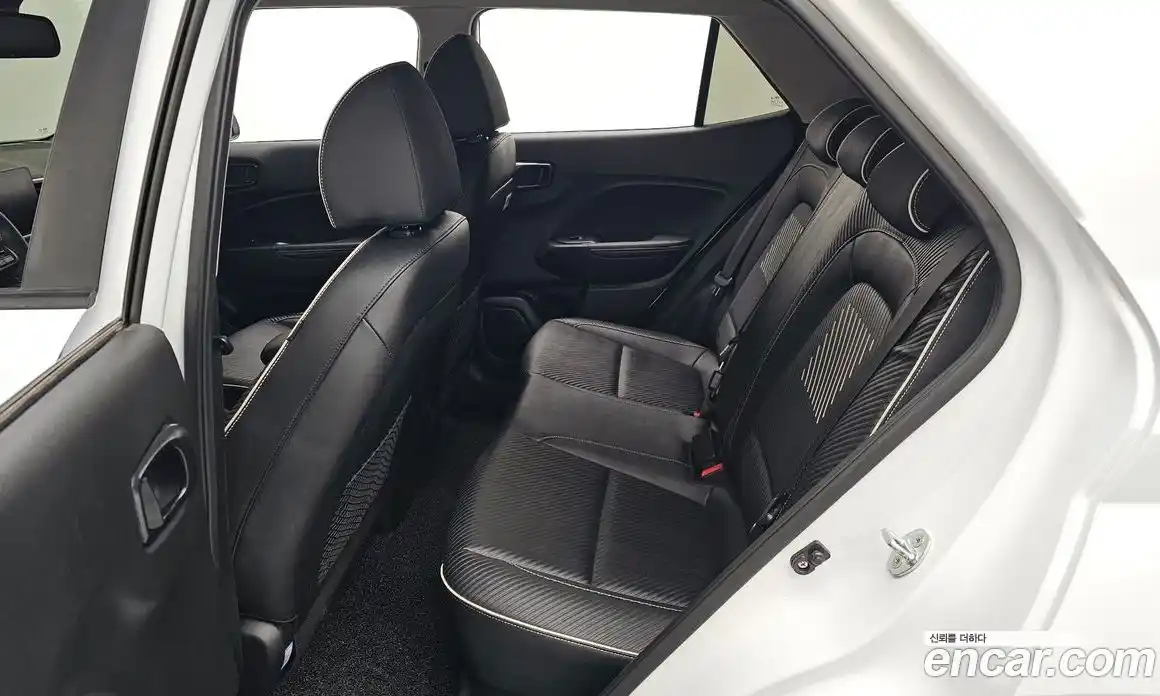 Hyundai Venue 2020 1.6 Автомат в Москве № 226153, фото 6