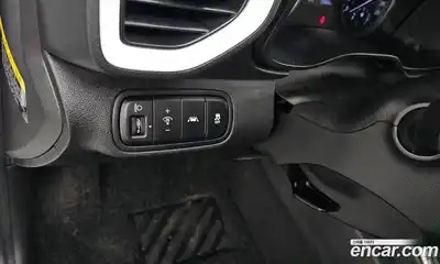 Hyundai Venue 2020 1.6 Автомат в Москве № 226153, миниатюра 9