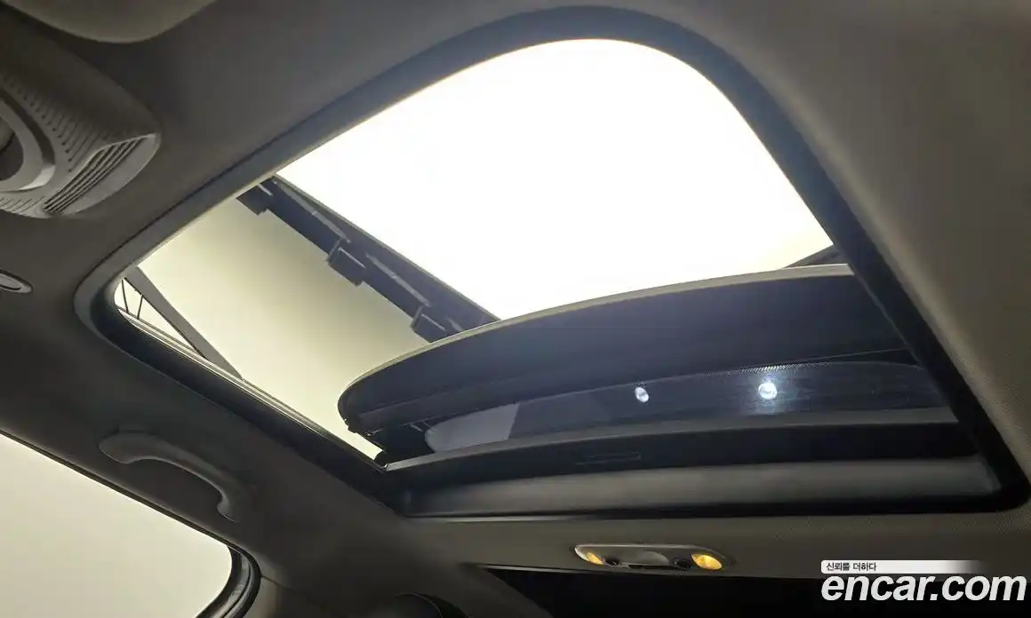 Mini Cooper 2015 1.5 Автомат в Москве № 227303, фото 14