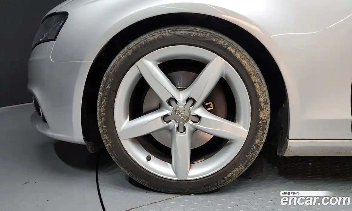 Audi A4 2011 2.0 Автомат в Москве № 229335, фото 1