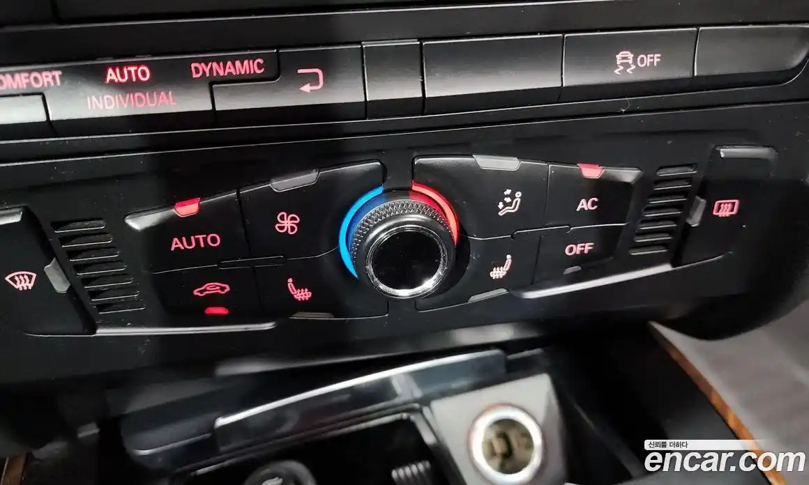 Audi A4 2011 2.0 Автомат в Москве № 229335, фото 14