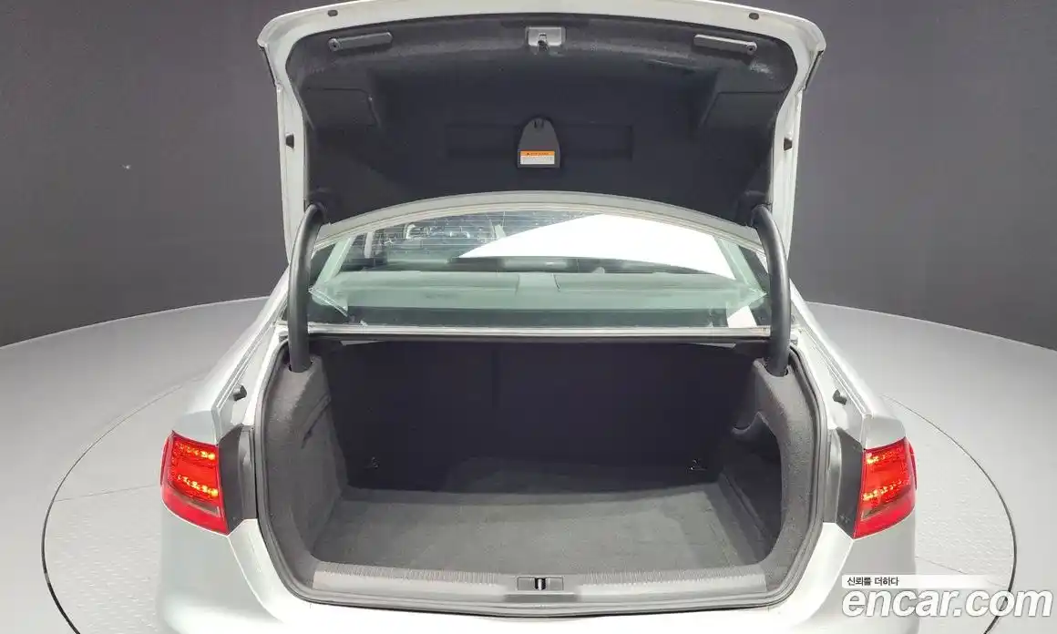 Audi A4 2011 2.0 Автомат в Москве № 229335, фото 15