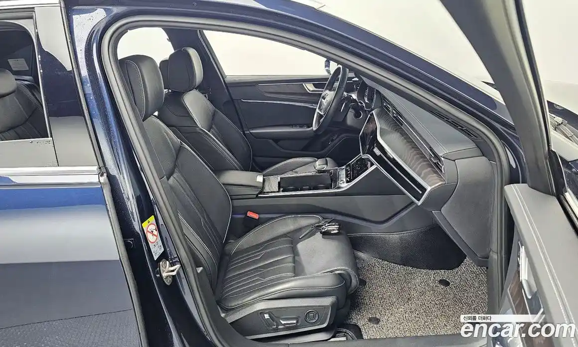 Audi A6 2022 2.0 Автомат в Москве № 229880, фото 18