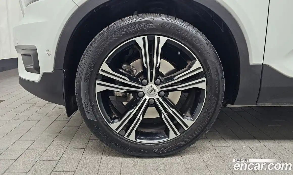 Volvo XC40 2022 2.0 Автомат в Москве № 230487, фото 12