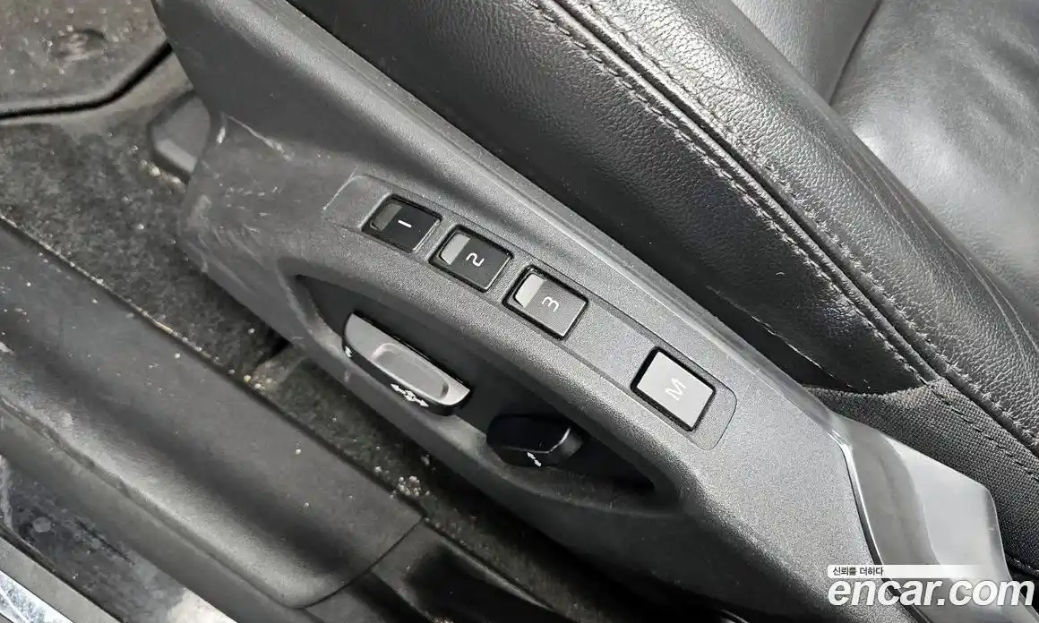 Volvo V60 2016 2.0 Автомат в Москве № 230673, фото 17