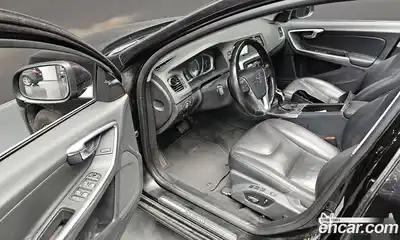 Volvo V60 2016 2.0 Автомат в Москве № 230673, миниатюра 6