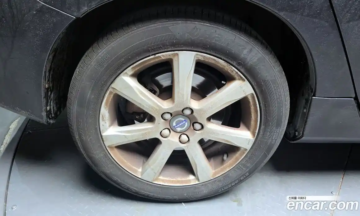 Volvo V60 2016 2.0 Автомат в Москве № 230673, фото 10