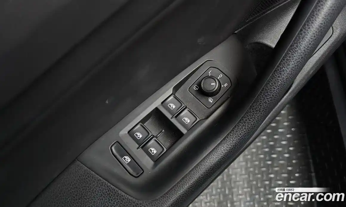 Volkswagen Arteon 2018 2.0 Автомат в Москве № 232154, фото 4