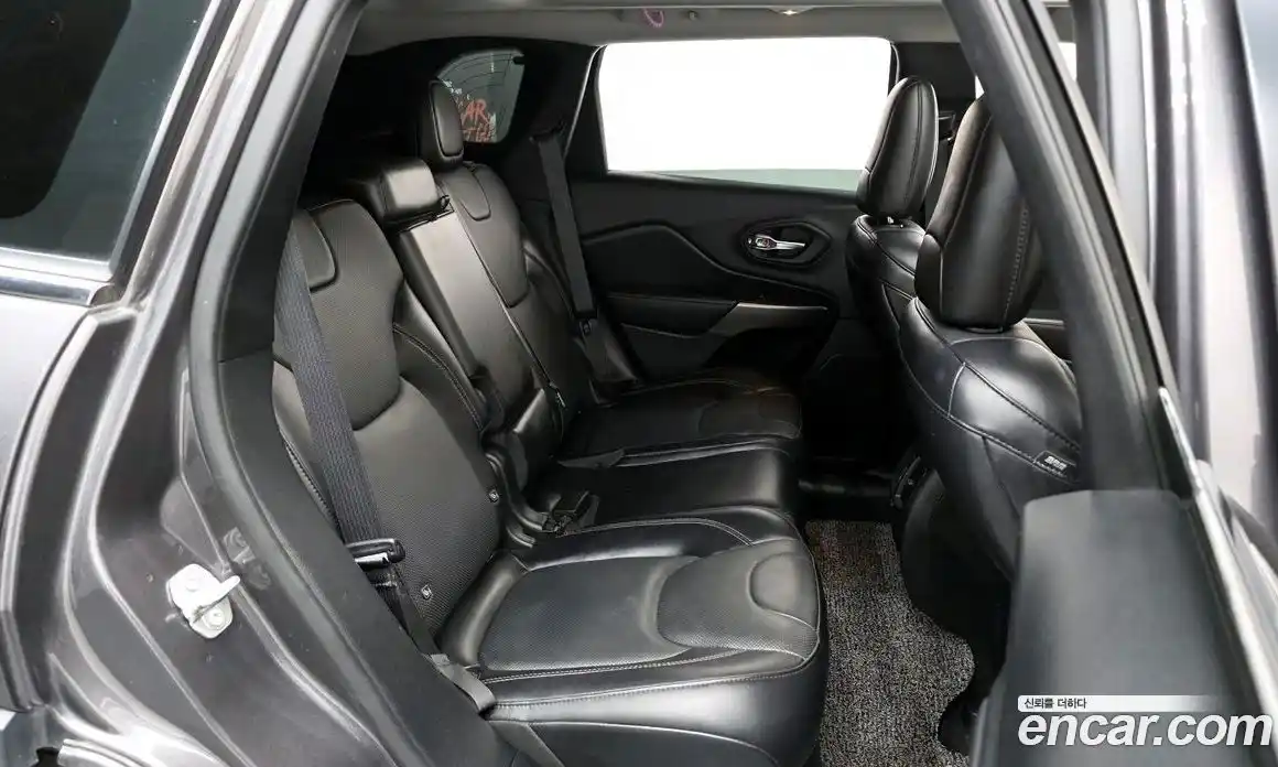 Jeep Cherokee 2020 2.4 Автомат в Москве № 232412, фото 4