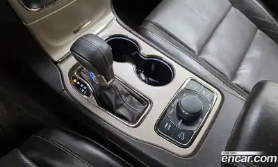 Jeep Cherokee 2017 3.0 Автомат в Москве № 232541, миниатюра 2