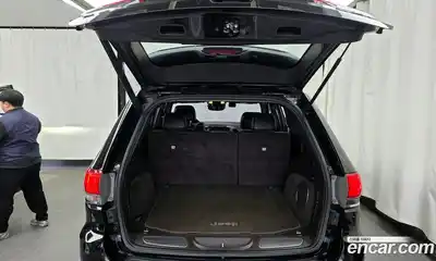 Jeep Cherokee 2017 3.0 Автомат в Москве № 232541, миниатюра 6