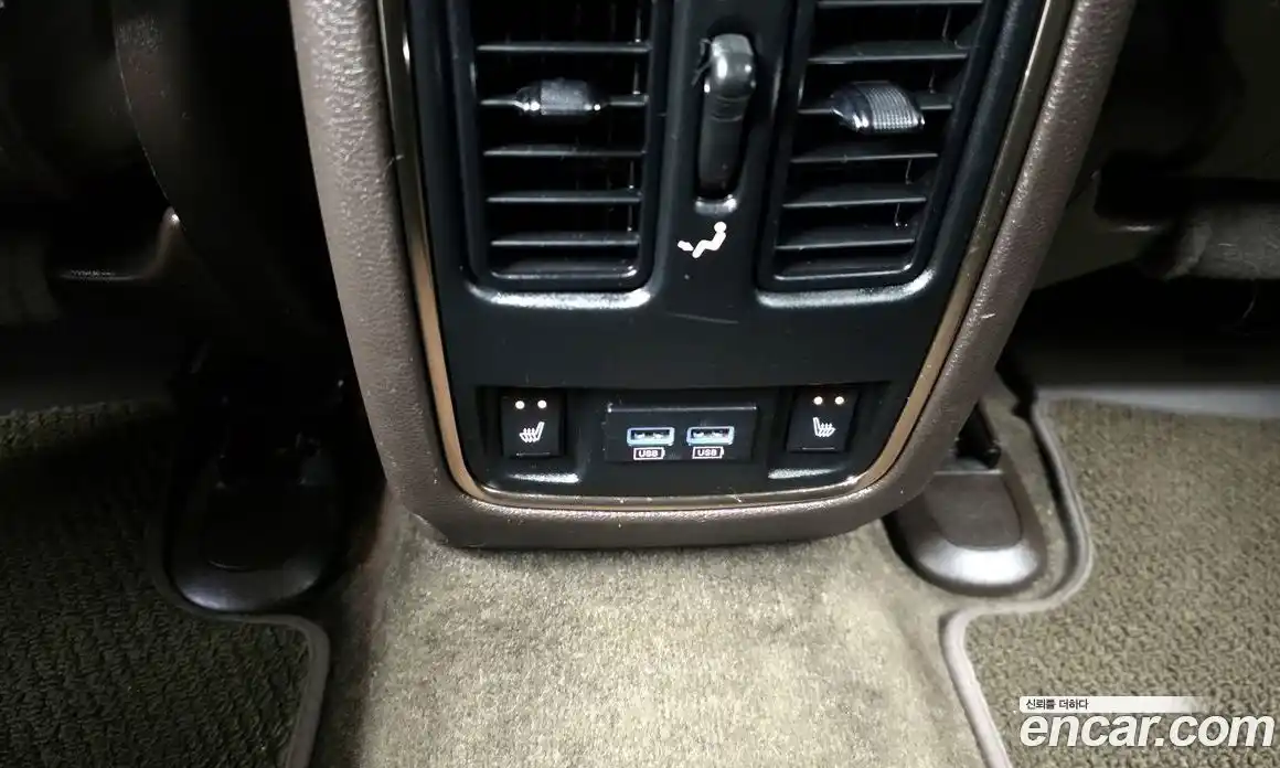 Jeep Cherokee 2017 3.0 Автомат в Москве № 232541, фото 9