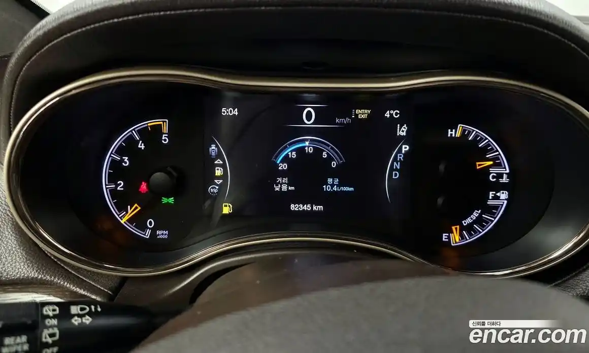 Jeep Cherokee 2017 3.0 Автомат в Москве № 232541, фото 10