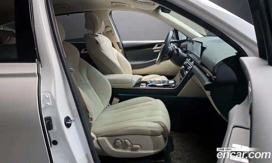 Genesis GV80 2024 2.5 Автомат в Москве № 23622, фото 16