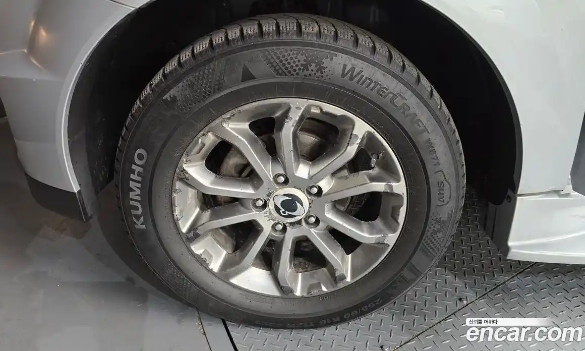 SsangYong Korando 2014 2.0 Автомат в Москве № 24388, фото 4