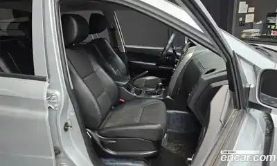 SsangYong Korando 2014 2.0 Автомат в Москве № 24388, миниатюра 9