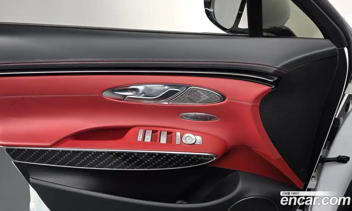 Genesis GV70 2021 2.5 Автомат в Москве № 24879, фото 9