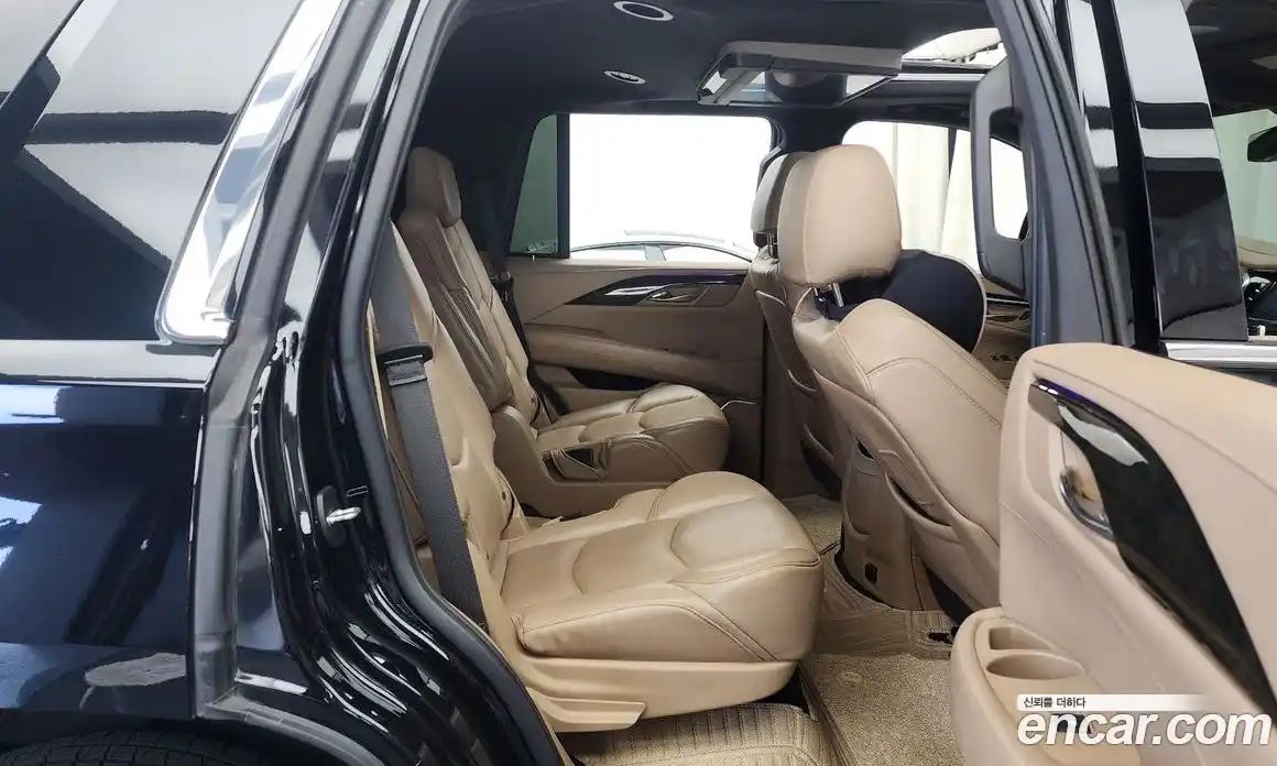 Cadillac Escalade 2020 6.2 Автомат в Москве № 256420, фото 12