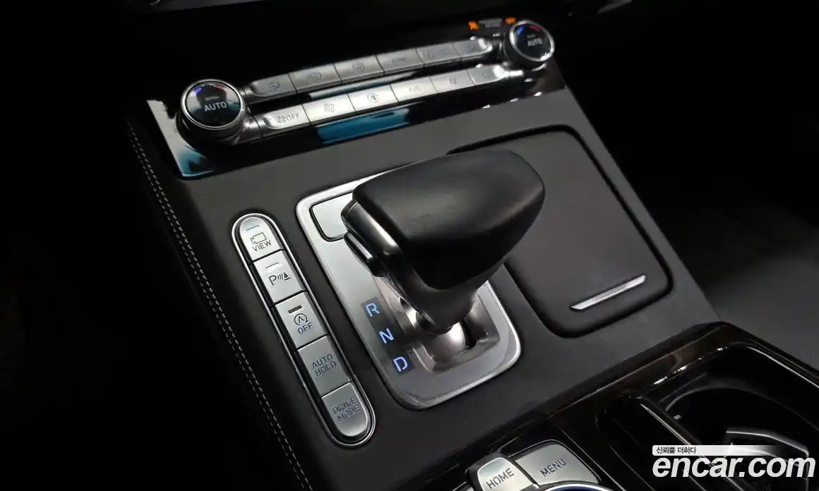 Genesis G90 2019 3.3 Автомат в Москве № 25948, фото 3