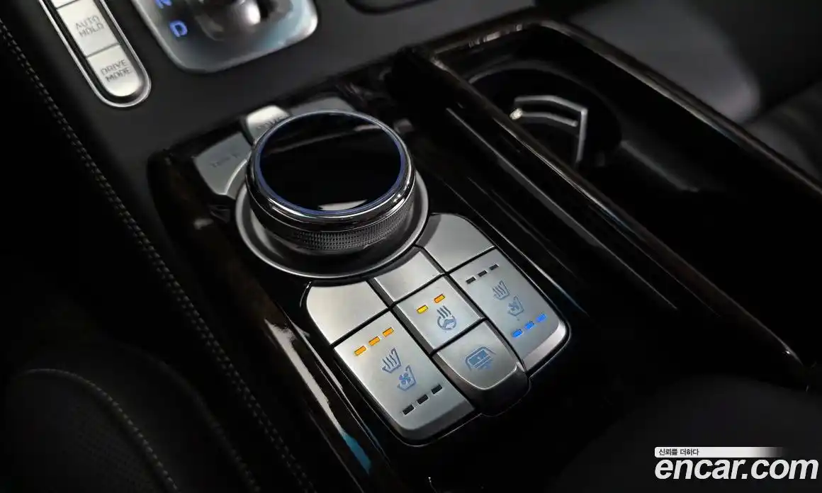 Genesis G90 2019 3.3 Автомат в Москве № 25948, фото 6