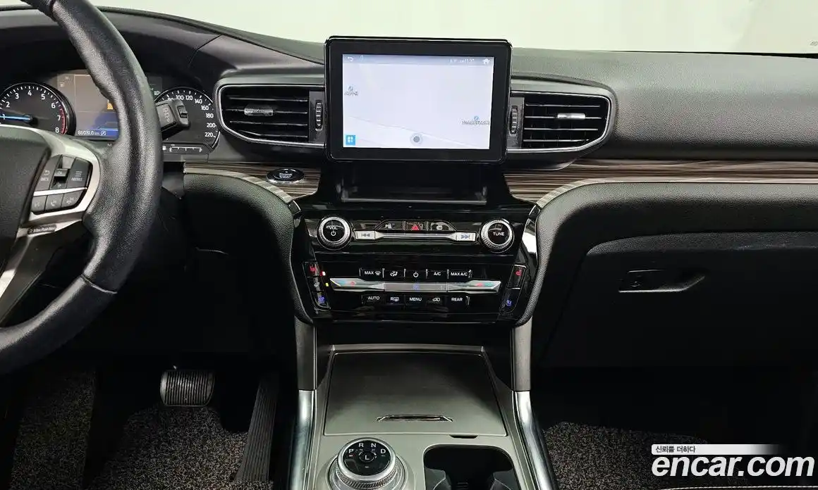 Ford Explorer 2021 2.3 Автомат в Москве № 273444, фото 16