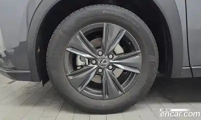 Lexus UX 2026 2.0 Автомат в Москве № 275285, миниатюра 8