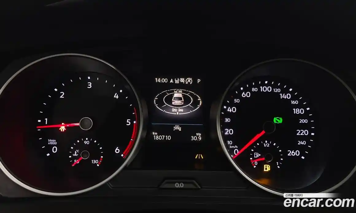 Volkswagen Tiguan 2020 2.0 Автомат в Москве № 277700, фото 14