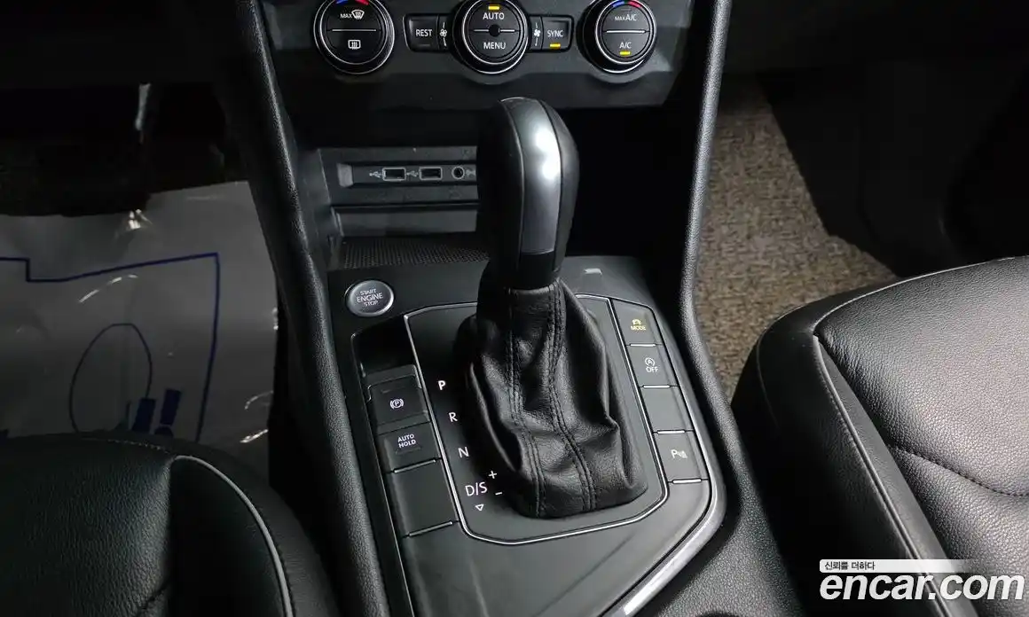 Volkswagen Tiguan 2020 2.0 Автомат в Москве № 277700, фото 10