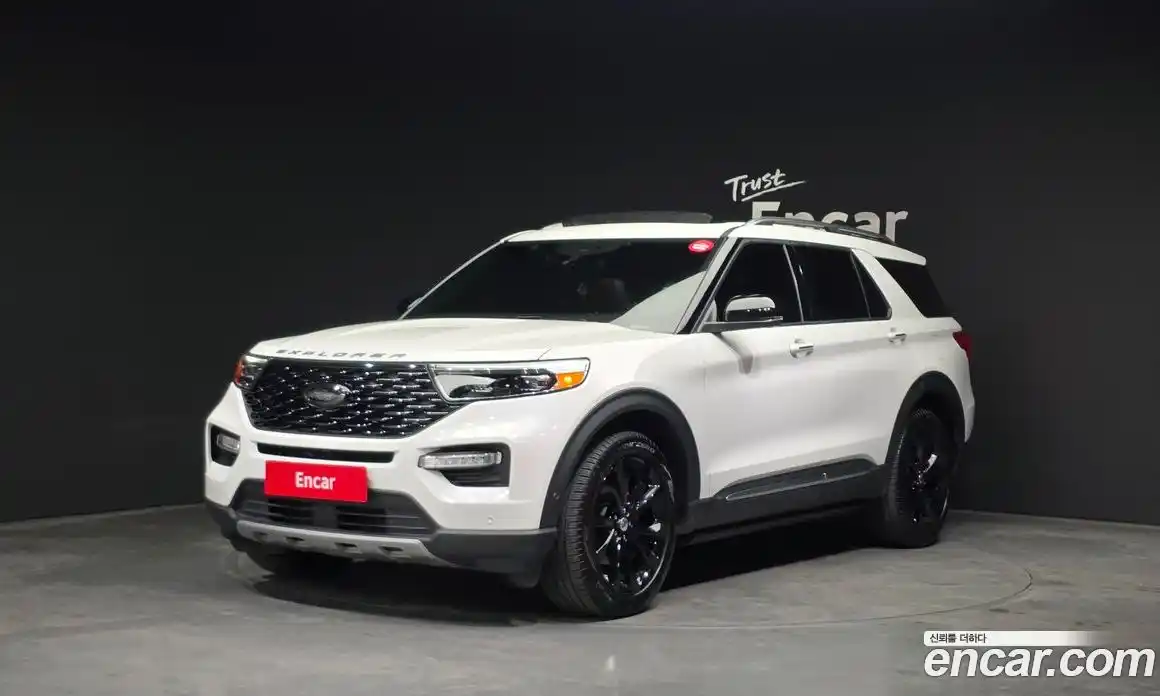 Ford Explorer 2021 3.0 Автомат в Москве № 280471, фото 14