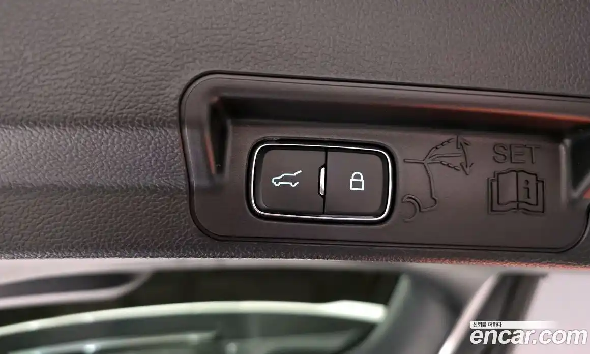 Ford Explorer 2021 3.0 Автомат в Москве № 280471, фото 19