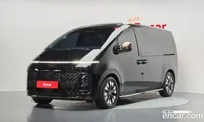 Hyundai Staria, 2025