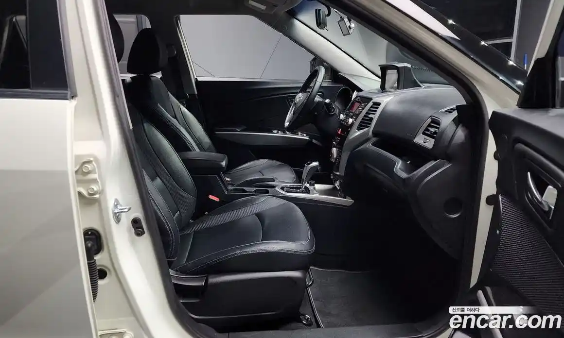 SsangYong TIBOLI 2016 1.6 Автомат в Москве № 28266, фото 13