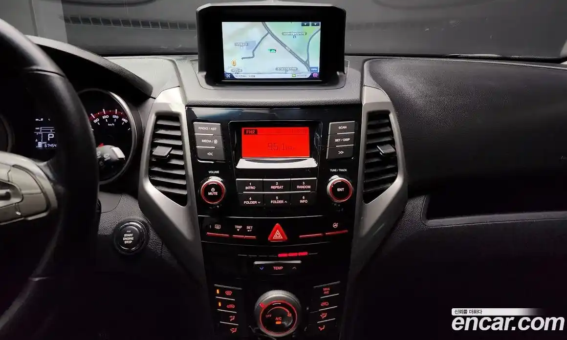 SsangYong TIBOLI 2016 1.6 Автомат в Москве № 28266, фото 18