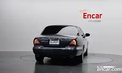 Jaguar XJ-8 2005 3.6 Автомат в Москве № 283827, миниатюра 3