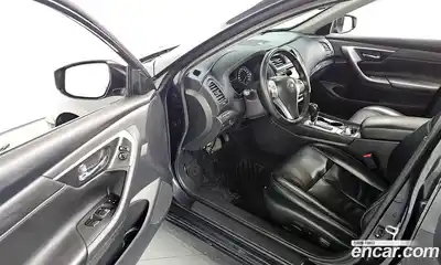 Nissan Altima 2017 2.5 Автомат в Москве № 285004, миниатюра 2
